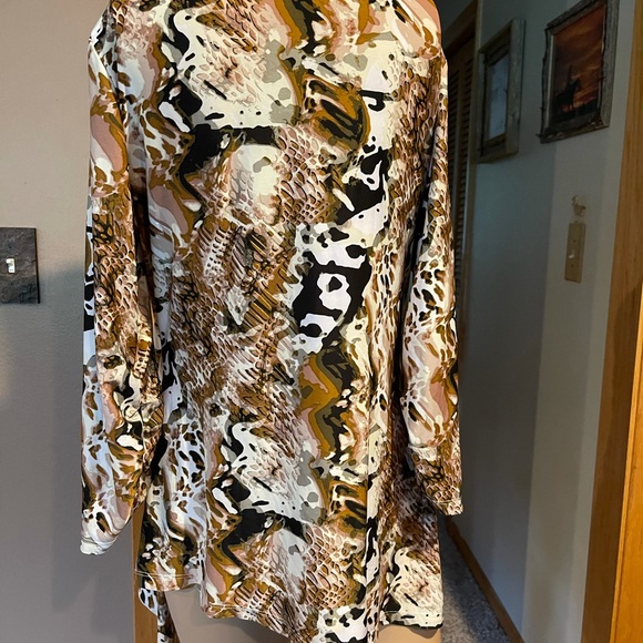 Vintage Essentials by Milano Shirt - Picture 4 of 5